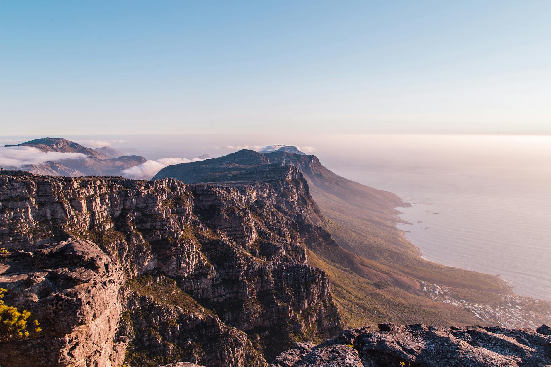 Explore the Majestic Table Mountain