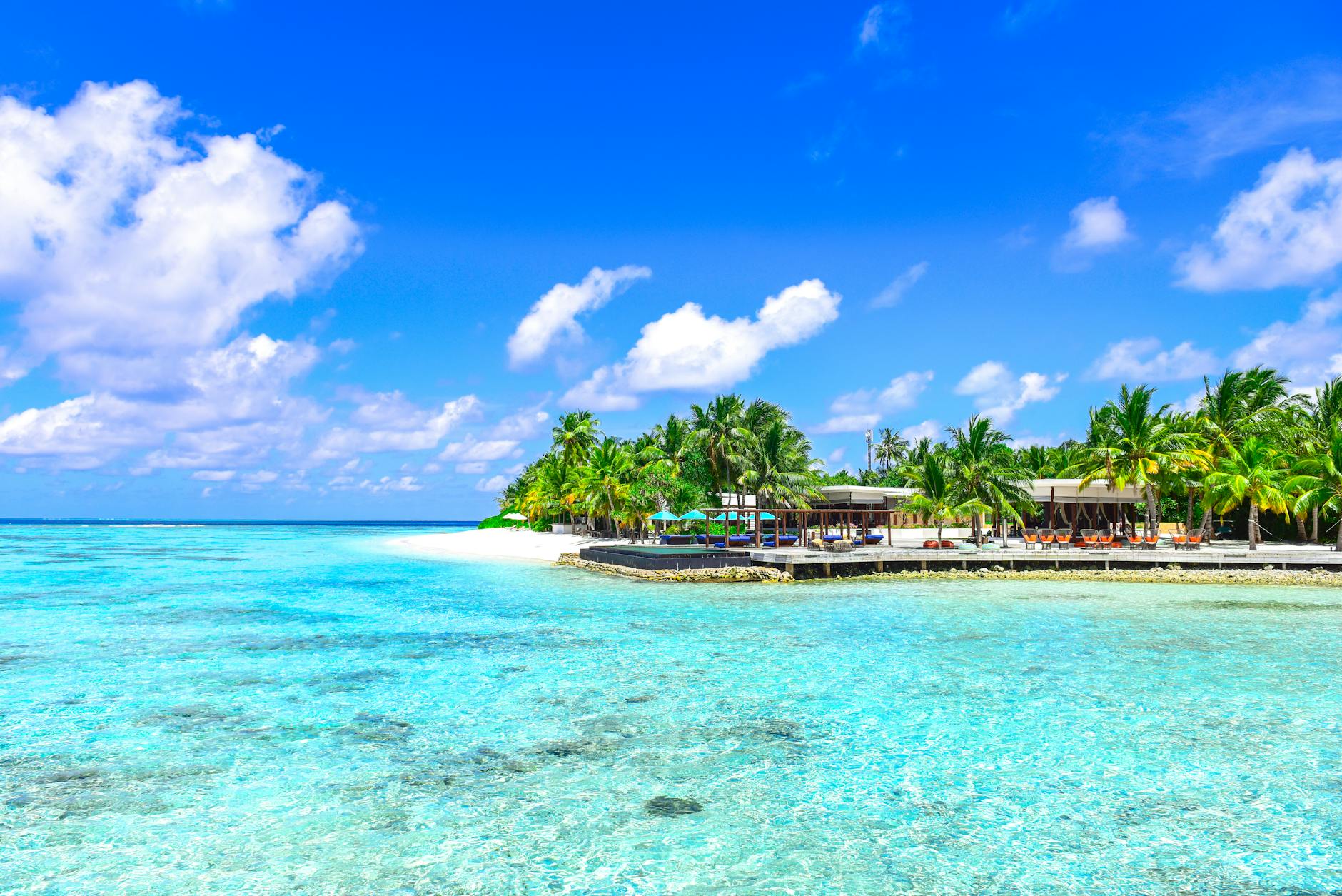 Discover the Maldives' Breathtaking Beauty